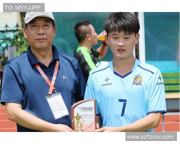 赛后分析:上海足球队与重庆足球队的比赛节奏与战术对比探讨